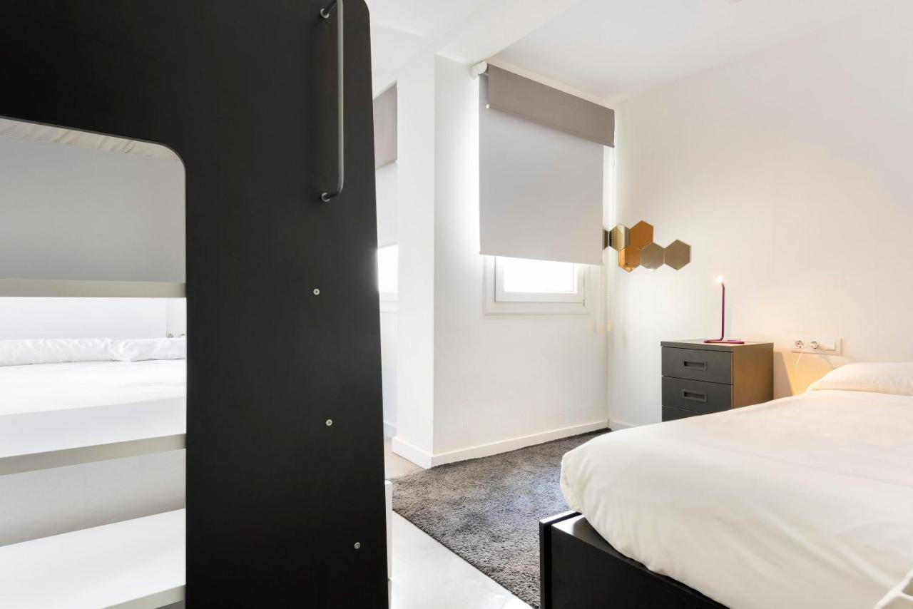 Alohamundi Corral Del Rey Apartment เซบีญา ภายนอก รูปภาพ